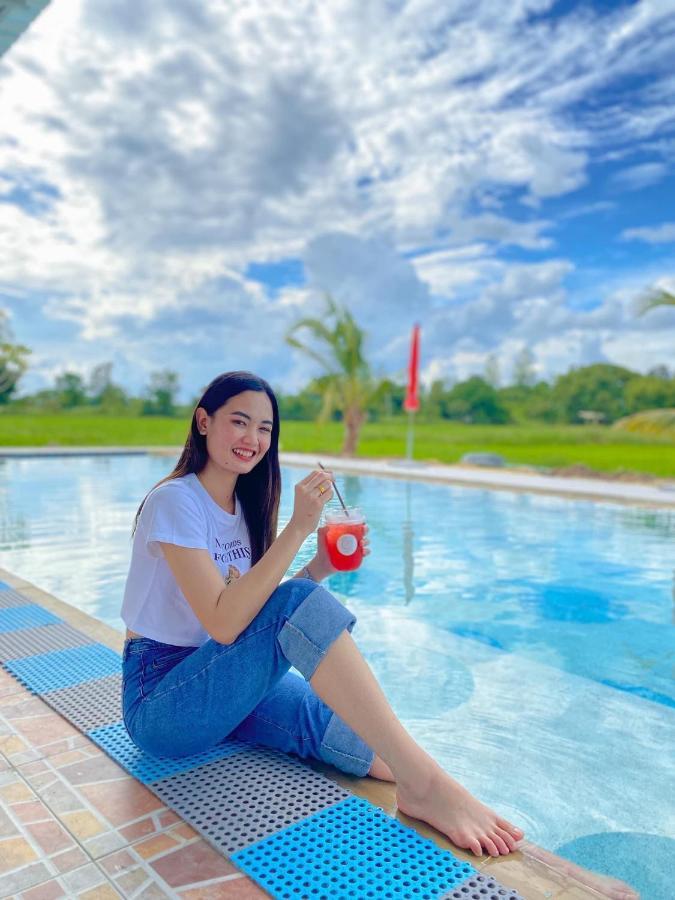 Srihome ยายศรีโฮมแอนแคมป์ปิ้ง Ban Don Tum エクステリア 写真