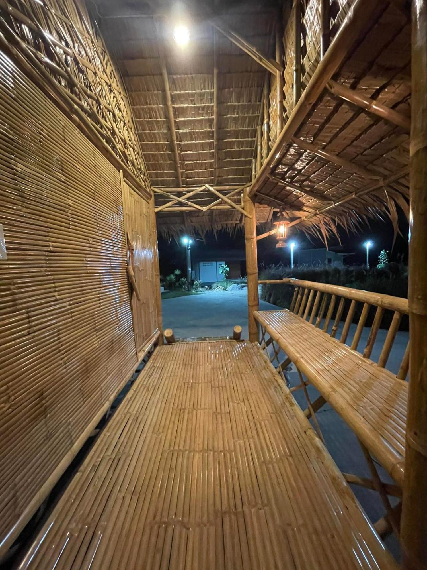 Srihome ยายศรีโฮมแอนแคมป์ปิ้ง Ban Don Tum エクステリア 写真